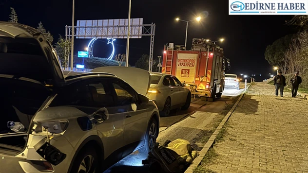 Tırdan yola düşen demir parçasına çarptı