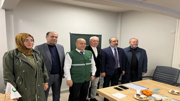 Yeşilay Edirne sahada: On binlerce öğrenci ve yetişkine eğitim