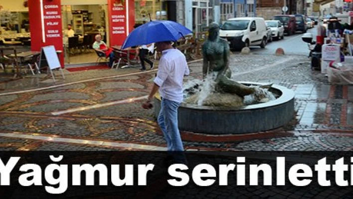Sağanak etkili oldu
