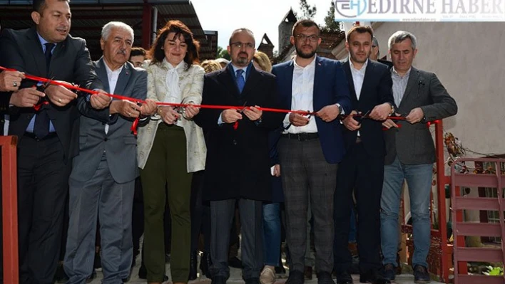 '81 milyon daha dik duracağız'Â 