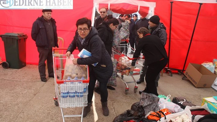 Depremzedelere yardım kampanyası sürüyor