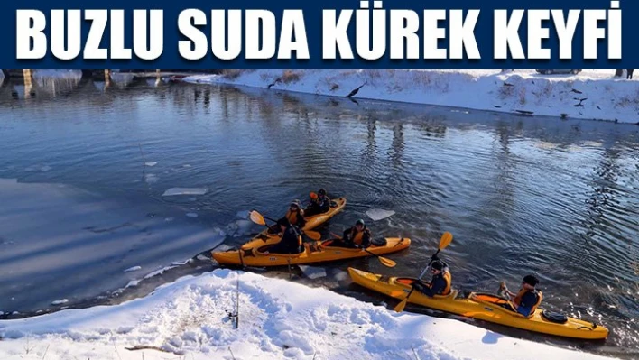 Buzda kürek çektiler
