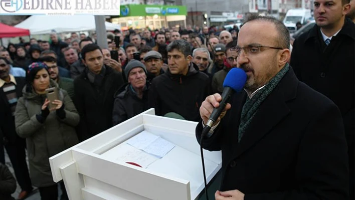 'Hizmete, bekaya dikkat ederek oyunuzu tartın'