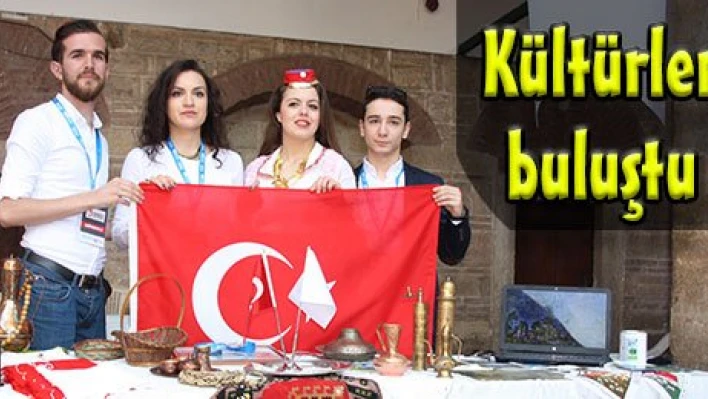 12 Ülkenin Kültürü Edirne'de