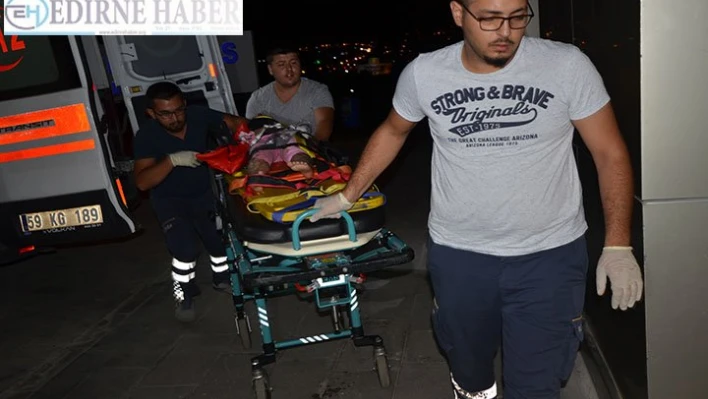 Tekirdağ'da otomobil şarampole devrildi: 2'si ağır 4 yaralı