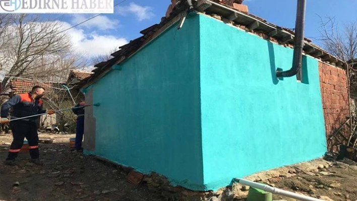 Kimsesiz vatandaşın evi yenilendi