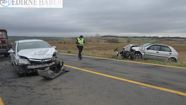 Malkara'da trafik kazasında 2 kişi yaralandı