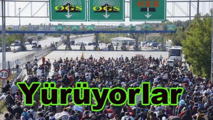 Sığınmacılar yürüyor