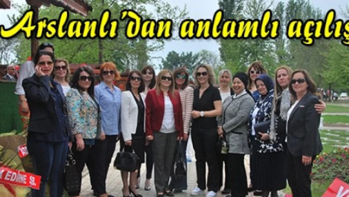 Arslanlı'dan anlamlı açılış