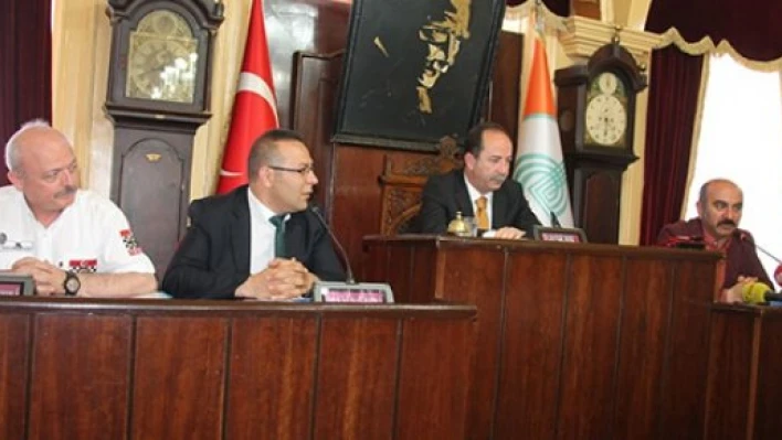  Ev sahipliği yapıyoruz