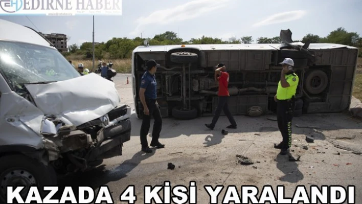  Servis midibüsü ile panelvan çarpıştı