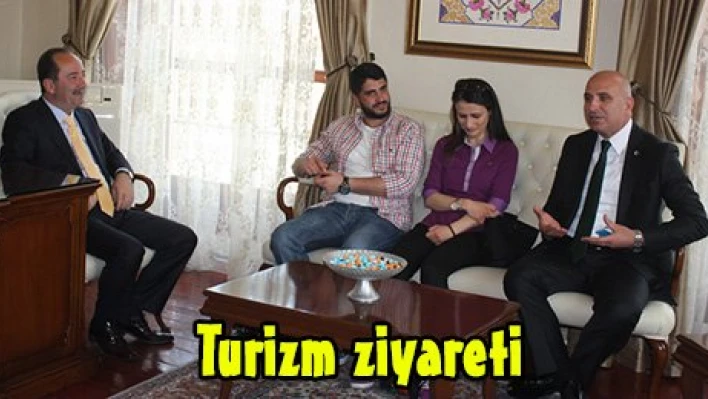Turizm ziyareti