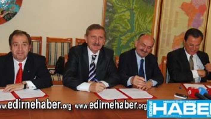 Cemaatle Birlikte Temizliyor