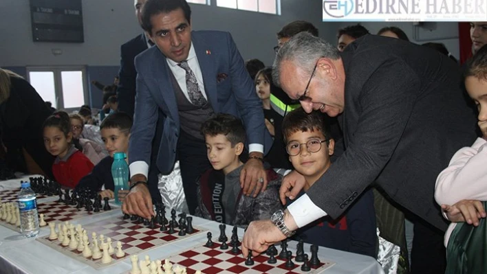 Satranç şenliği düzenlendi