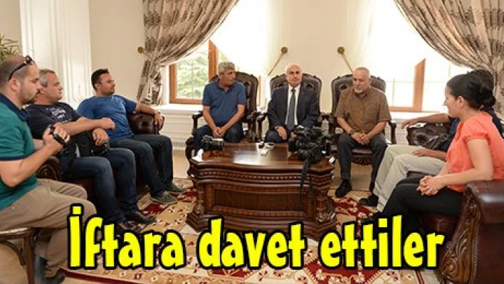 İftara davet ettiler