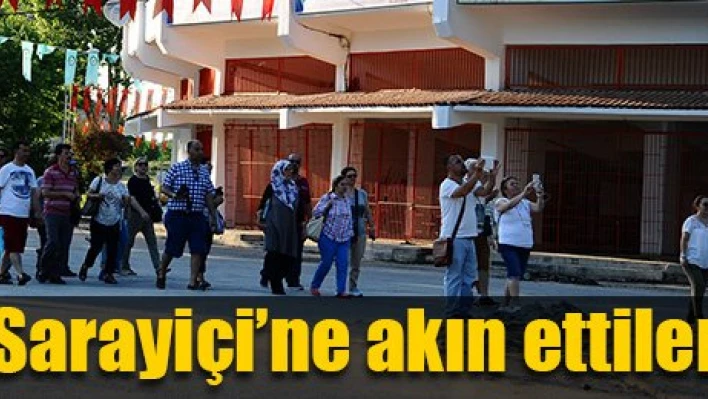 Sarayiçi'nde turist bolluğu