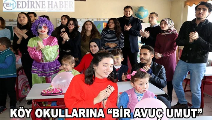 Üniversite öğrencilerinden köy okullarına 'Bir Avuç Umut'