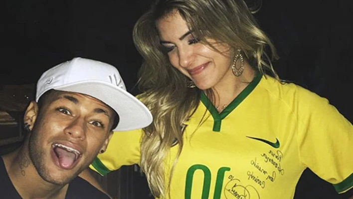 Neymar Sevgilisiyle Yat Turunda