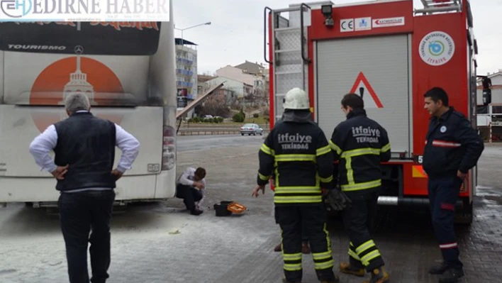 Otobüs yangını panik yarattı