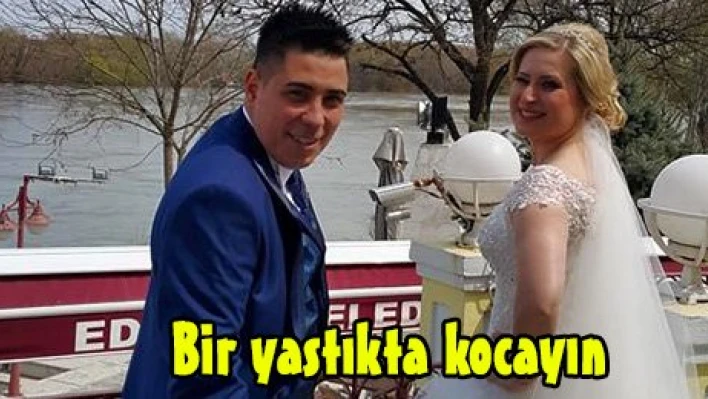 Bir yastıkta kocayın