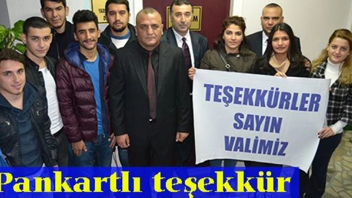 Pankartlı teşekkür