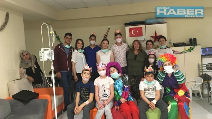 Çocuklara moral takviyesi