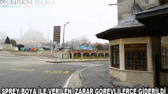 Sprey boya ile verilen zararÂ görevlilerce giderildi