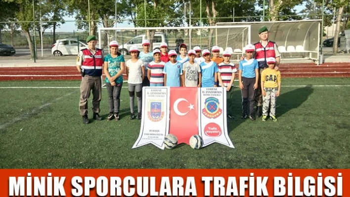 Jandarma, sporcunun yanında