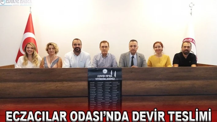 Eczacılar Odası'nda devir teslimi