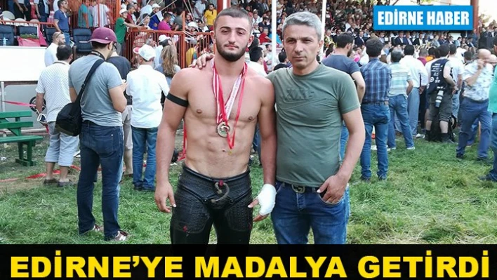 Madalya Abdülbaki Kara'dan geldi