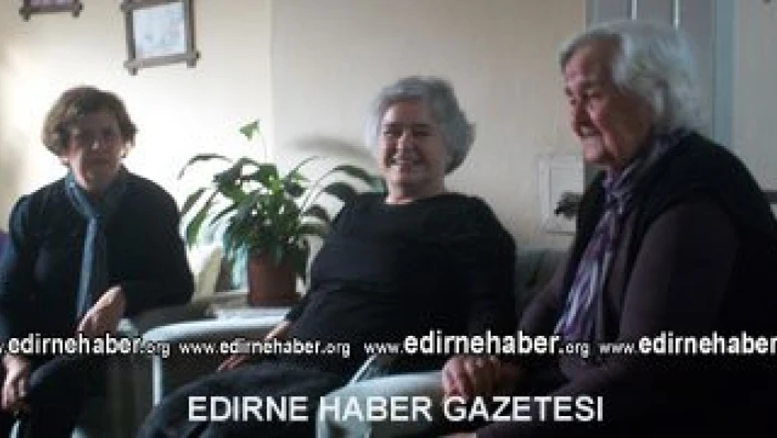 Cumhuriyet öğretmenini ziyaret ettiler