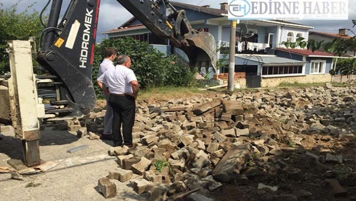 Yol yapım çalışması başladı