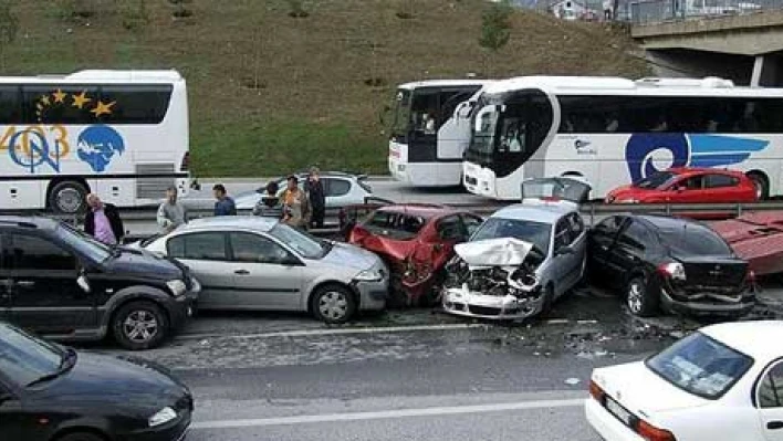 8 Saniyede bir kaza