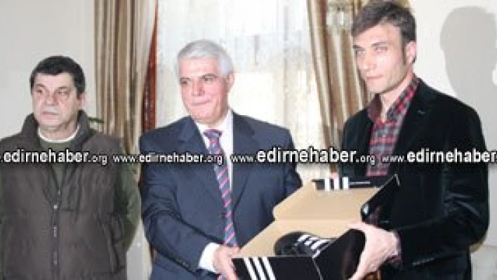 Edirne Belediyesi'nden hakemlere destek