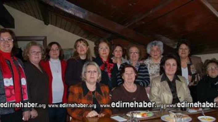 ''Yardım Severler'' kahvaltılı toplantıda buluştu