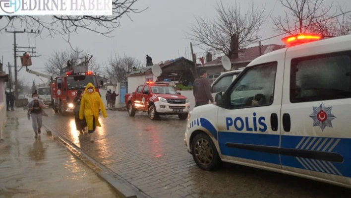 Soba ateşinden çıkan yangın söndürüldü