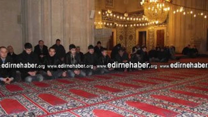 Merhum Denktaş için mevlit