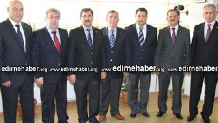 Sezen yeniden başkan