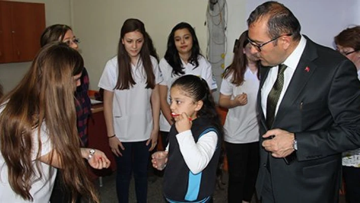 Sağlıklı dişlerle, sağlıklı geleceğe
