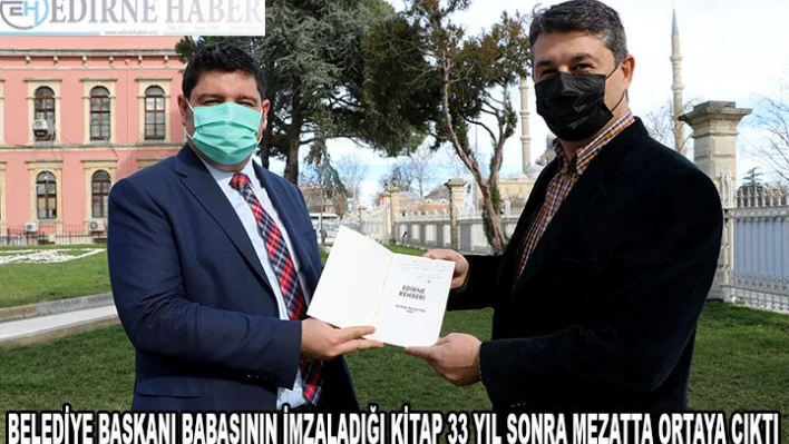 Babasının imzaladığı kitap 33 yıl sonra mezatta ortaya çıktı