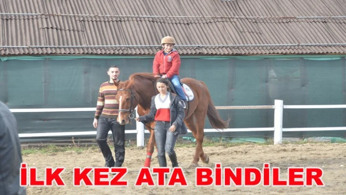 İlk kez Ata bindiler
