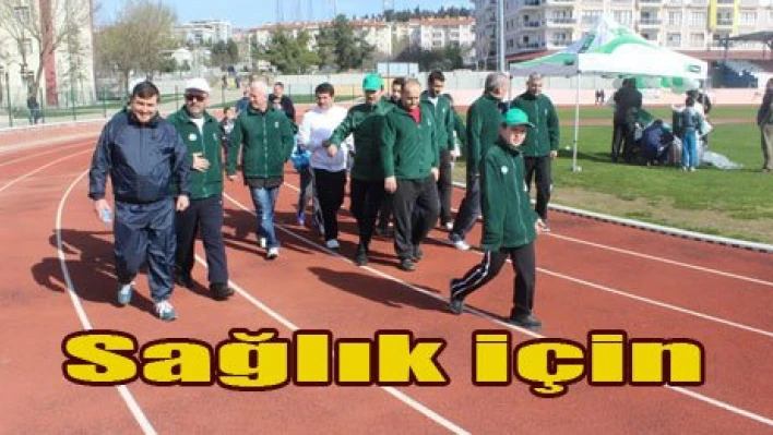 Sağlık için yürüdüler