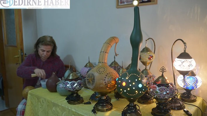 Susaklar ışık saçıyor