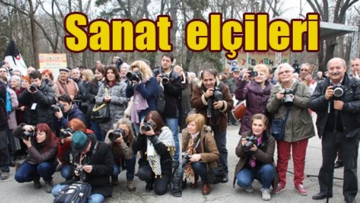 Onlar sanat elçisi