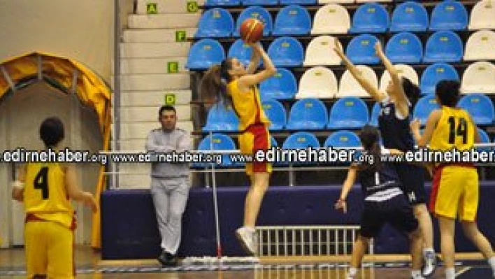 Edirnespor Basket İzmir deplasmanında