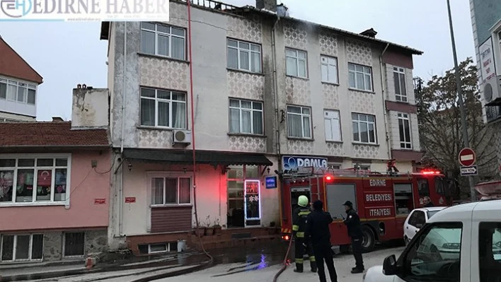 Baca yangını korkuttu