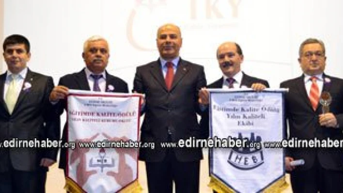'Değişime ayak uydurmak gerek'