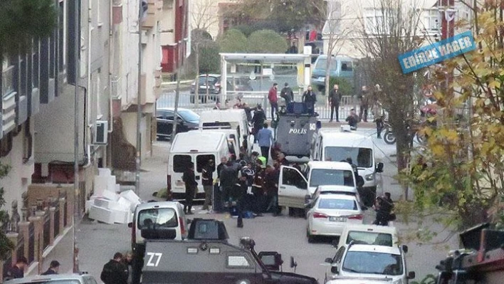Minibüste patlayıcı bulundu
