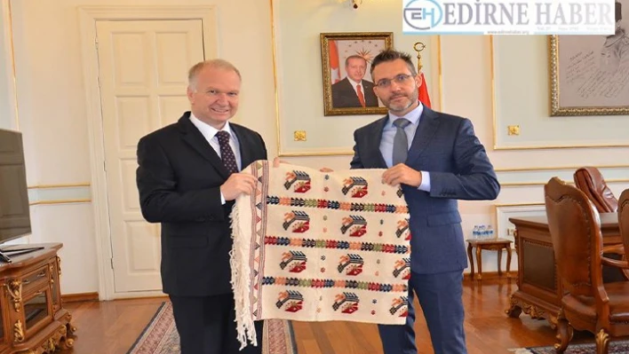 Konsolos Walsh'den Ceylan'a ziyaret