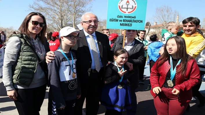 Farkındalık koşusu yapıldı